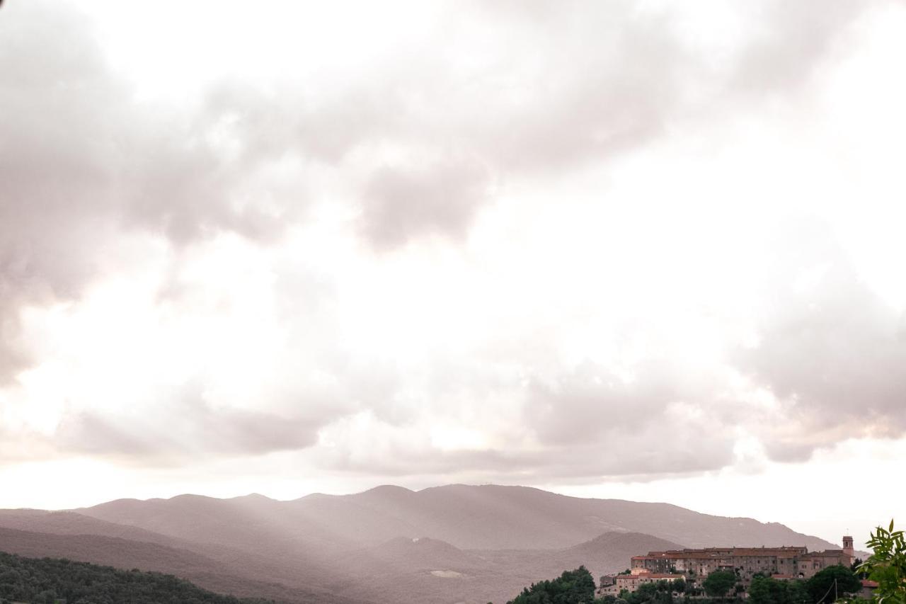 Buongiorno Maestra Di Monteverdi Marittimo, Borgo Di Canneto Exterior photo